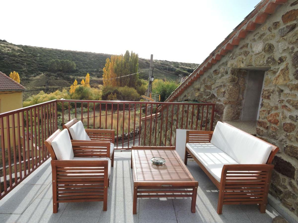 Hostal Casa Sierra de Gredos Navasequilla Exterior foto