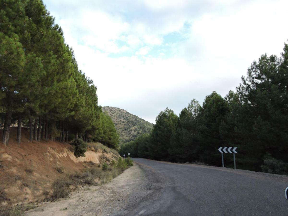 Hostal Casa Sierra de Gredos Navasequilla Exterior foto