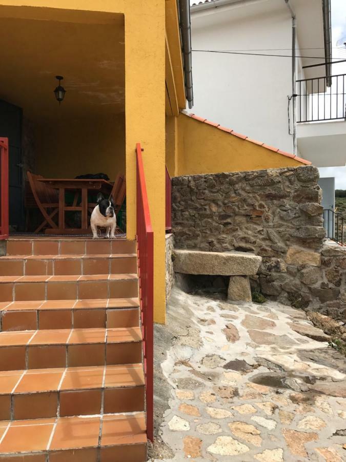 Hostal Casa Sierra de Gredos Navasequilla Exterior foto